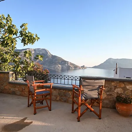 Mountain & Sea Apartment